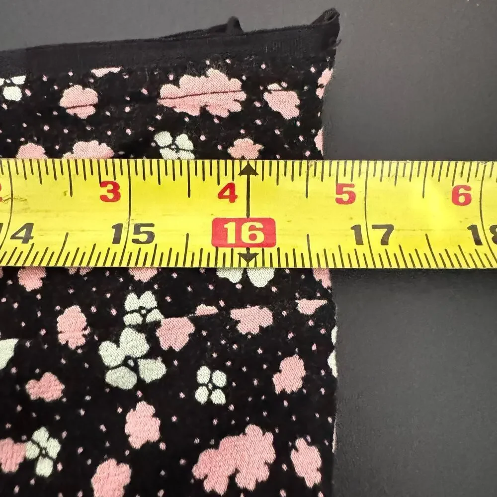 Free People IRL Floral Skirt Pull On Mid Rise Unlined Mini Black Pink Size 10